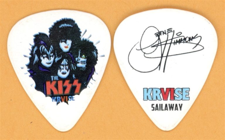 KISS Gene Simmons SAILAWAY Vintage Guitar Pick - 2016 KRUISE VI Tour