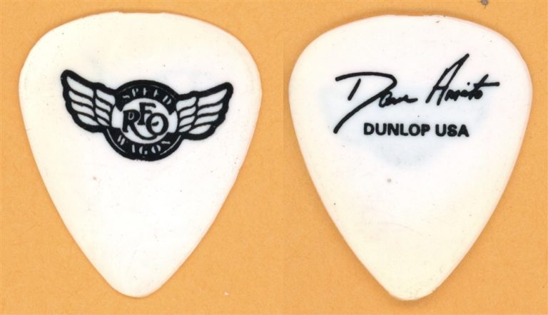 REO Speedwagon Dave Amato Vintage Guitar Pick - 2004 Tour