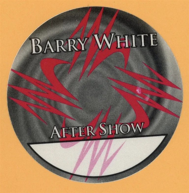 BARRY WHITE 1995 ICON CONCERT TOUR AFTER SHOW BACKSTAGE PASS COLLECTIBLE MEMORABILIA
