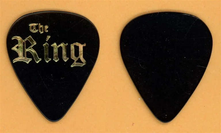 The King Vintage Tour Guitar Pick