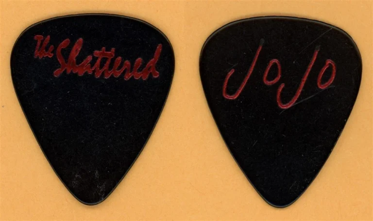 The Shattered Jo Jo Vintage Tour Guitar Pick