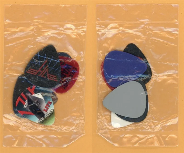 Van Halen Vintage Tour Guitar Pick Tin Pack - 2015 Sealed Bag