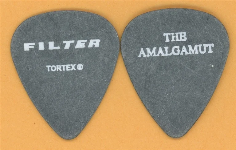 Filter Frank Cavanagh Vintage Guitar Pick - 2002 The Amalgamut Tour