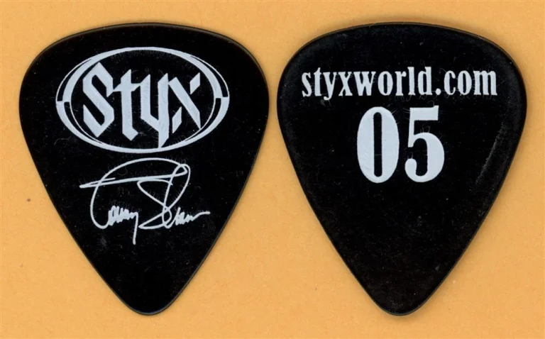 Styx Tommy Shaw Vintage Guitar Pick - 2003 Cyclorama Tour