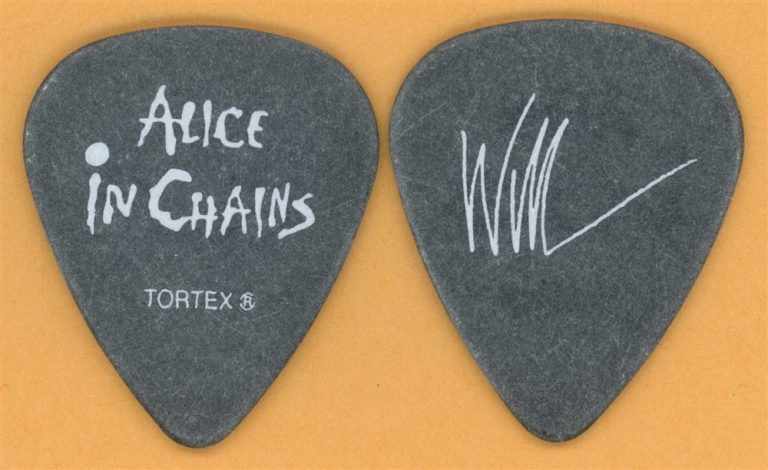 Alice in Chains William DuVall Vintage Guitar Pick - 2007 Tour