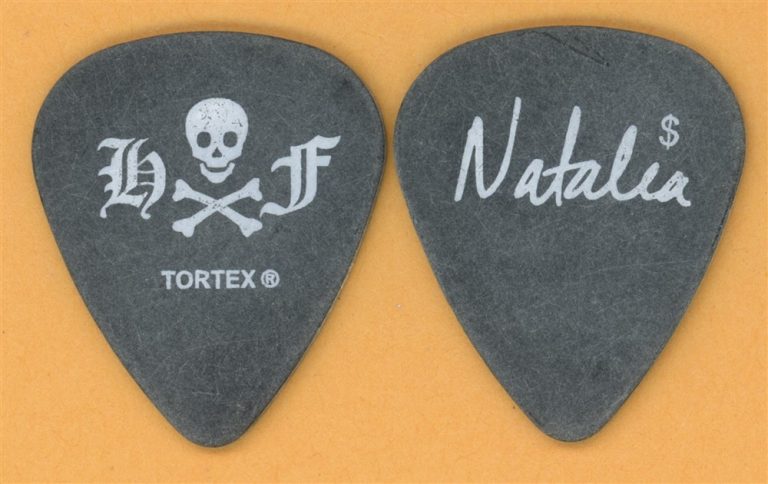 Halo Friendlies Natalie Bolanos Vintage Guitar Pick - 2003 Get Real Tour