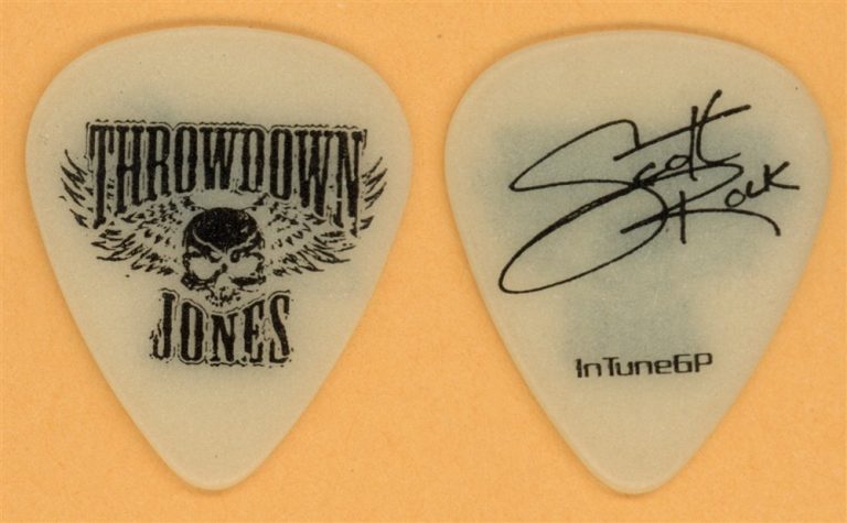 Warrant Erik Turner Joey Allen Robert Mason Jerry Dixon Vintage Tour Guitar Pick