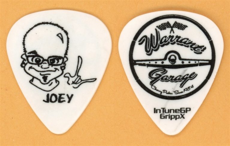 Warrant Erik Turner Joey Allen Robert Mason Jerry Dixon Vintage Tour Guitar Pick