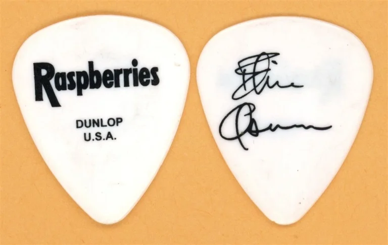 Raspberries Eric Carmen Vintage Guitar Pick - 2005 Reunion Tour