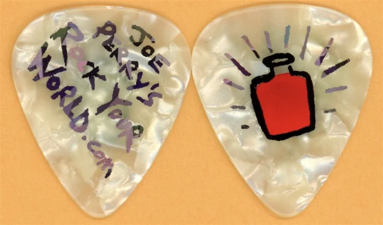 Aerosmith Joe Perry Vintage Guitar Pick - 2007 Rock Your World Tour