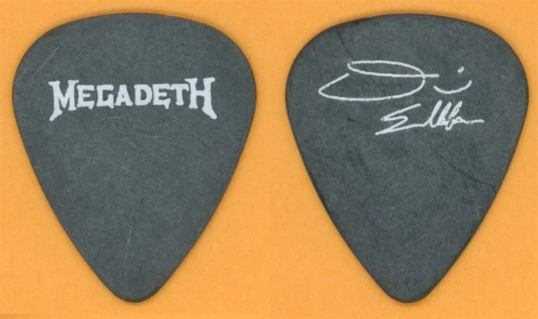 Megadeth David Ellefson GUITAR PICK - 1995 YOUTHANASIA TOUR