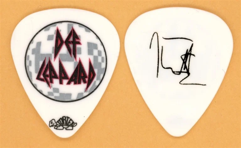 Def Leppard Joe Elliott Vintage Guitar Pick - 2011 Mirror Ball Tour