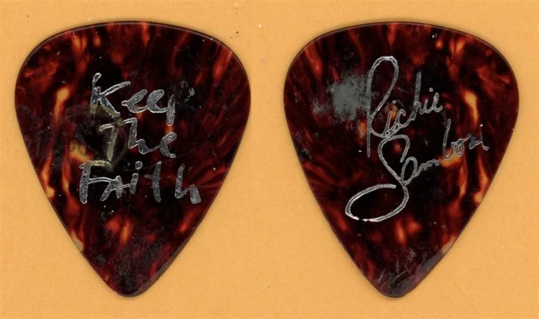 Bon Jovi Richie Sambora Vintage Guitar Pick - 1992 Keep The Faith Tour