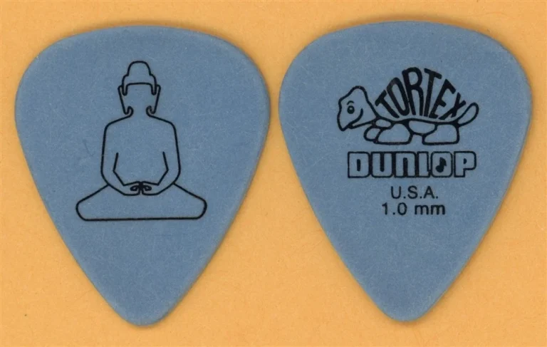 Alanis Morissette Vintage Guitar Pick - 2002 Tour