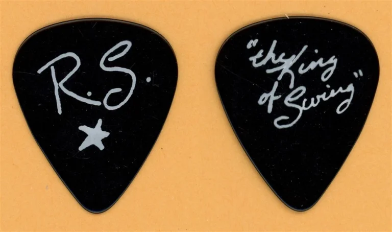 Bon Jovi Richie Sambora Vintage Guitar Pick - 1986 Slippery When Wet Tour