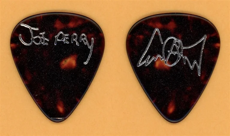 Aerosmith Joe Perry Vintage Guitar Pick - 1993 Get A Grip Tour