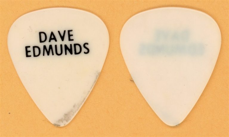 Dave Edmunds Vintage Guitar Pick - 1989 Closer to the Flame Tour