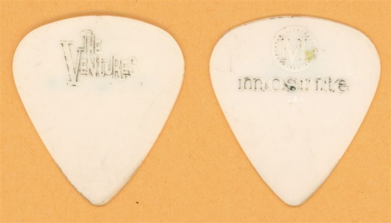 Ventures Bob Boggle Vintage Tour Guitar Pick