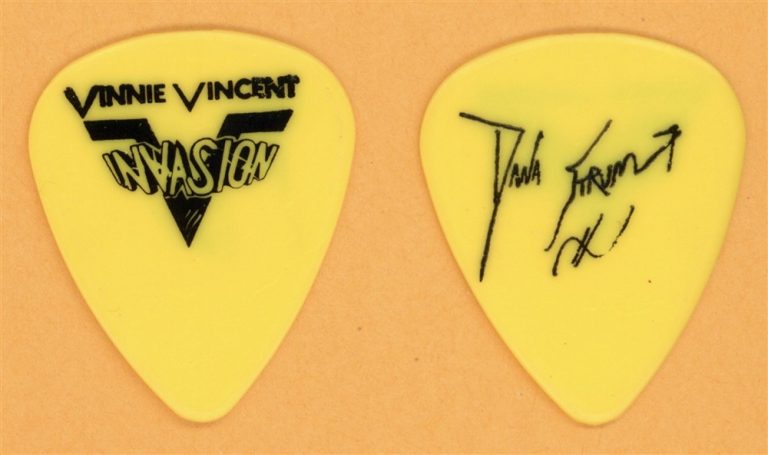 Vinnie Vincent Dana Strum Vintage Guitar Pick - 1986 Invasion Tour