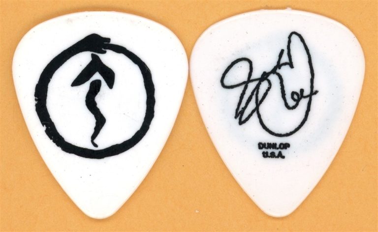 Rush Geddy Lee Vintage Guitar Pick - 2007 Snakes & Arrows Tour