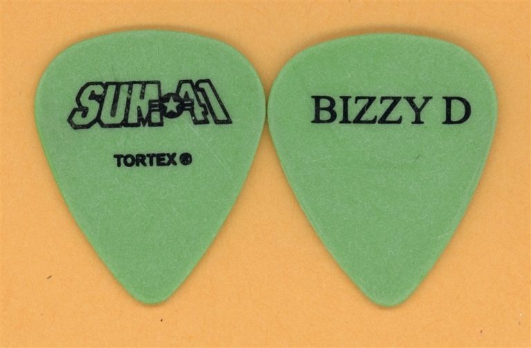 Sum 41 Deryck Bizzy D Vintage Guitar Pick - 2003 Does This Look Infected Tour