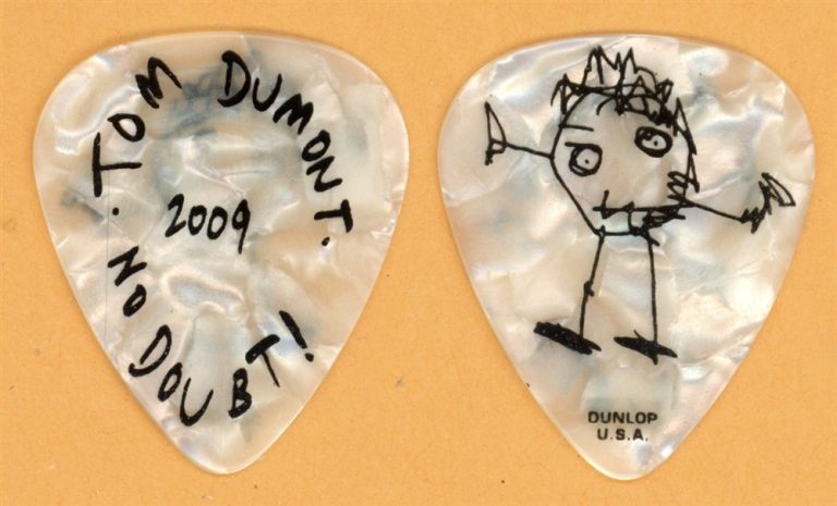 No Doubt Tom Dumont Vintage Guitar Pick - 2009 Summer Tour