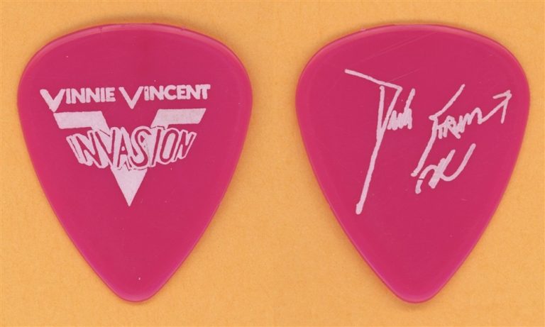 Vinnie Vincent Dana Strum Vintage Guitar Pick - 1986 Invasion Tour