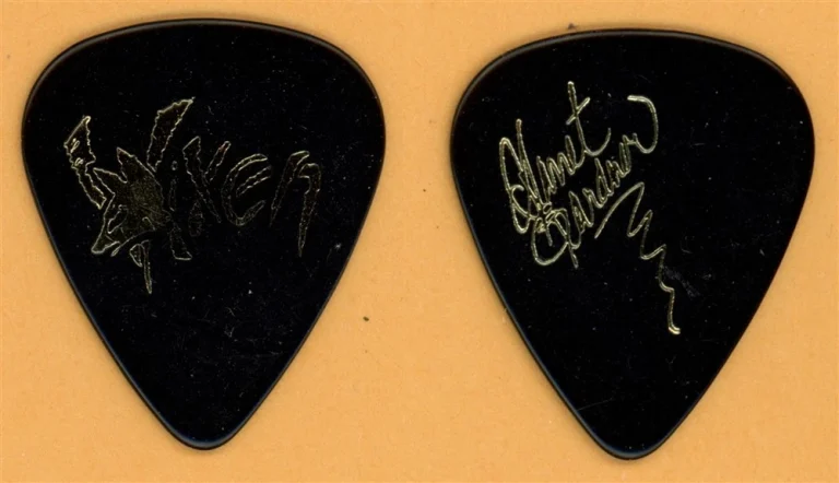 Vixen Janet Gardner Vintage Guitar Pick - 1989 Rev It Up Tour