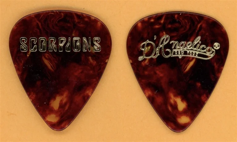 Scorprions Rudolf Schenker Vintage Guitar Pick - 1982 The Blackout Tour