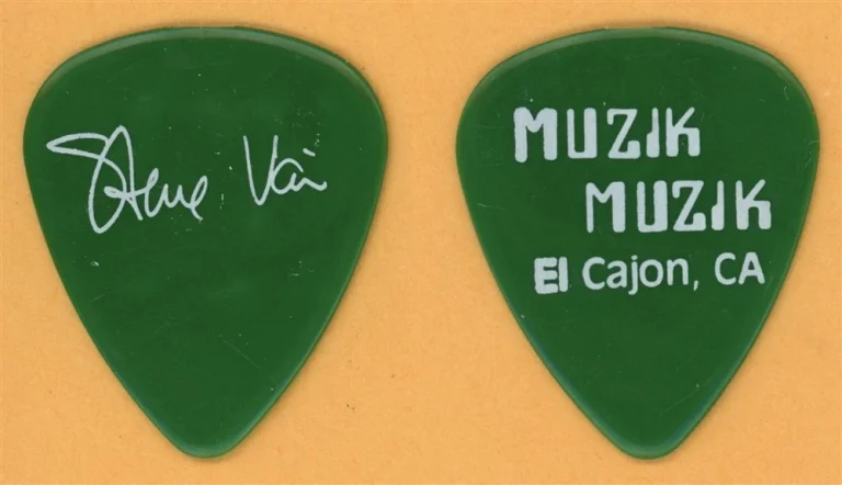 Alcatrazz Steve Vai Vintage Guitar Pick - 1985 Disturbing the Peace Tour