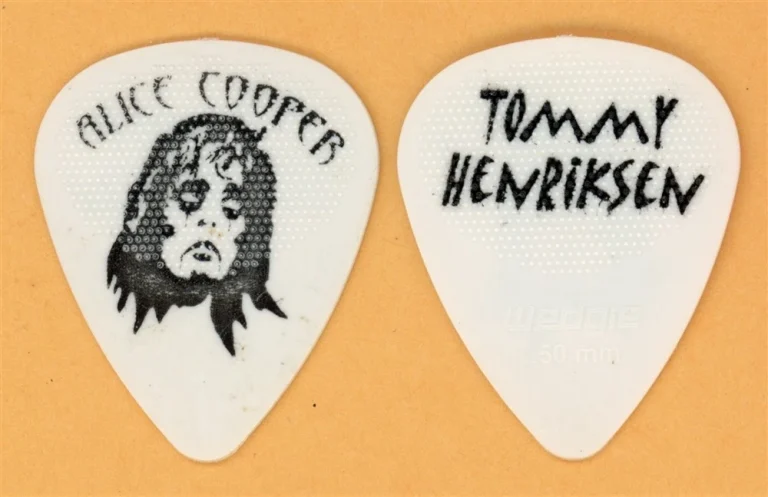 Alice Cooper Tommy Henriksen Vintage Guitar Pick - 2011 US Tour