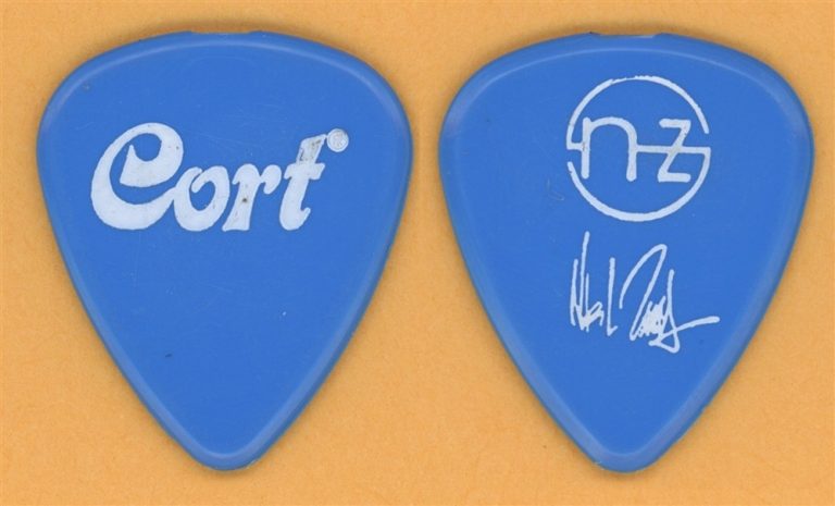 Cort Neil Zazza Ross Valory Satriani Michael Anthony Vintage Tour Guitar Pick