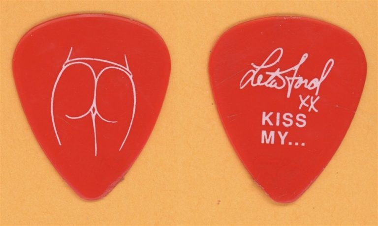 Lita Ford Runaways Vintage Guitar Pick - 1990 Stiletto Tour