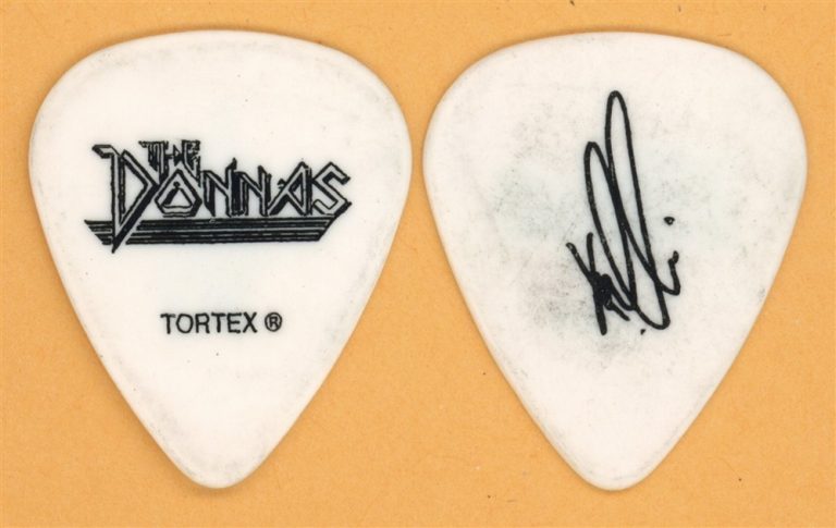 The Donnas Allison Robertson Vintage Guitar Pick - 2009 US Tour