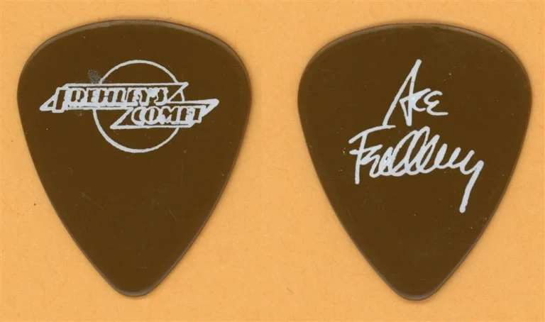 KISS Ace Frehley Frehleys Comet Vintage Guitar Pick - 1987 US Tour