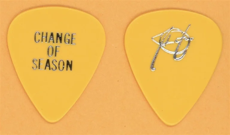 Hall & Oates John Oates Vintage Guitar Pick - 1990 Change of Seasons Tour