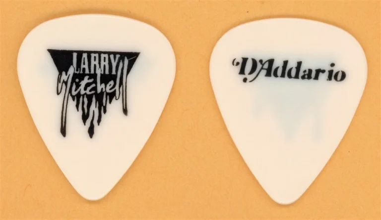 Larry Mitchell Vintage Tour Guitar Pick - Tracy Chapman Blilly Squire