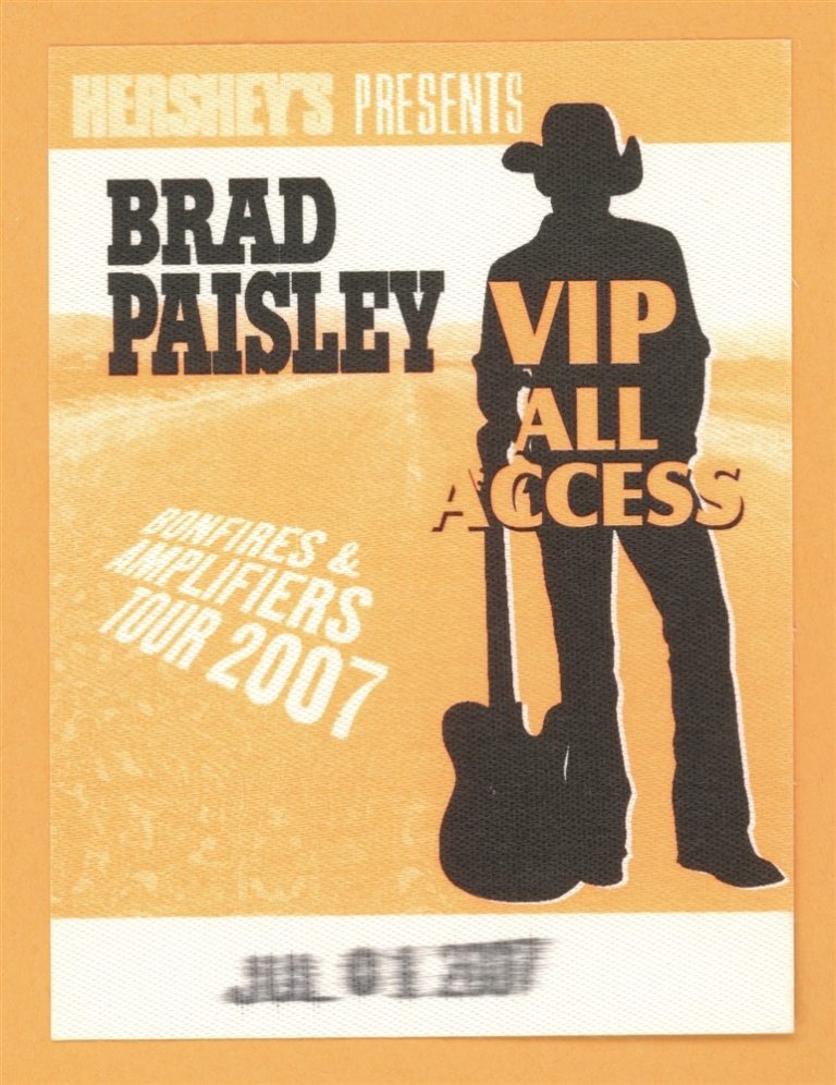 Brad Paisley 2007 Bonfires & Amplifiers Concert Tour VIP Backstage Pass
