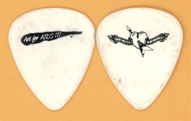 Tom Petty and the Heartbreakers Vintage Guitar Pick - 2004 Art for Aids III Tour
