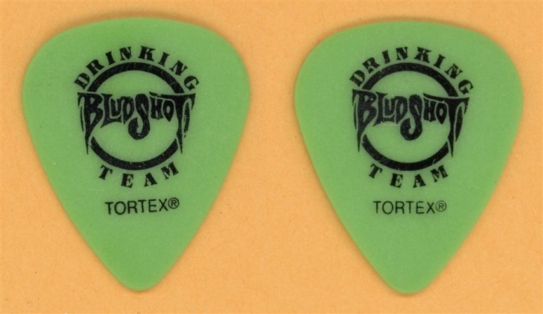 Bludshot Vintage Tour Guitar Pick