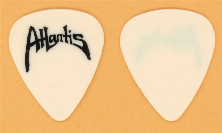 Atlantis Vintage Tour Guitar Pick