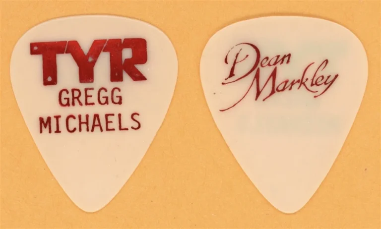 TYR Gregg Michaels Vintage Tour Guitar Pick