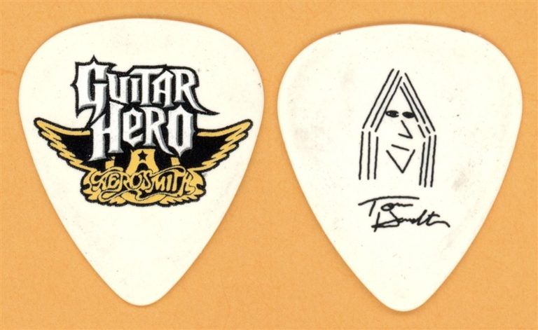 Aerosmith Tom Hamilton Vintage Tour Guitar Pick - Guitar Hero