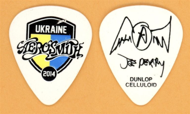 Aerosmith Joe Perry Ukraine Vintage Guitar Pick - 2014 Global Warming Tour