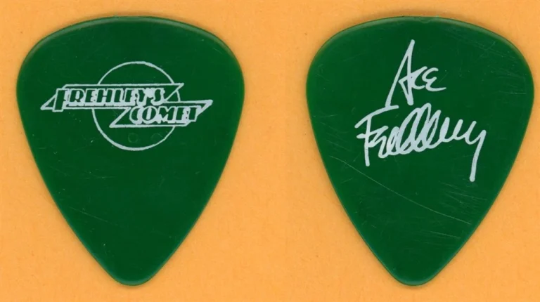 KISS Ace Frehley Frehley's Comet Vintage Tour Guitar Pick