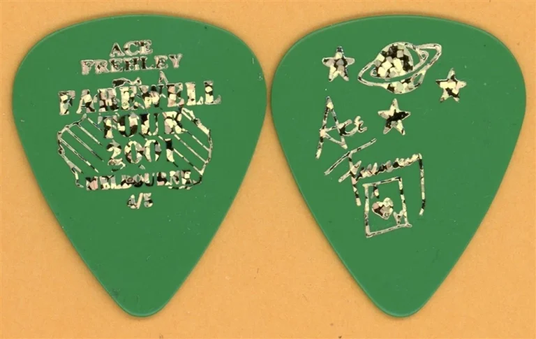KISS 2000 Farewell Tour Ace Frehley Vintage Guitar Pick - Melbourne, AUS