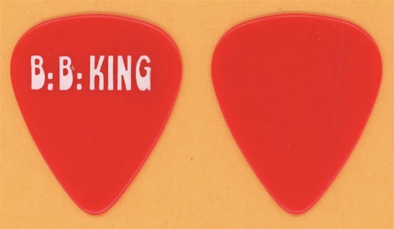 BB King Vintage Guitar Pick - 1988 King of the Blues Tour - Blood Red