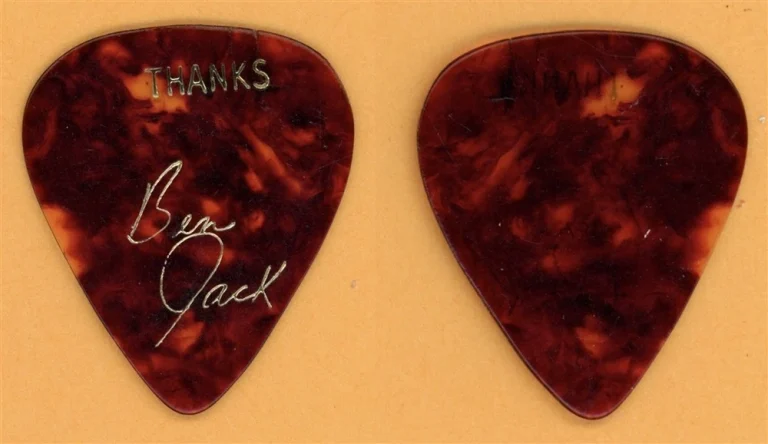 Ben Jack Vintage Tour Guitar Pick