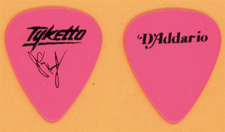 Tyketto Jimi Kennedy Vintage Guitar Pick - 1991 Don't Come Easy Tour