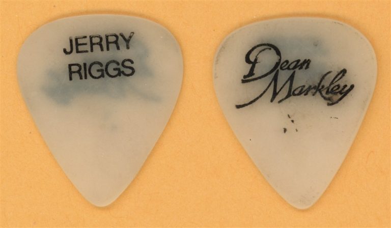 Pat Travers Jerry Riggs Vintage Guitar Pick - 1984 Hot Shot Tour